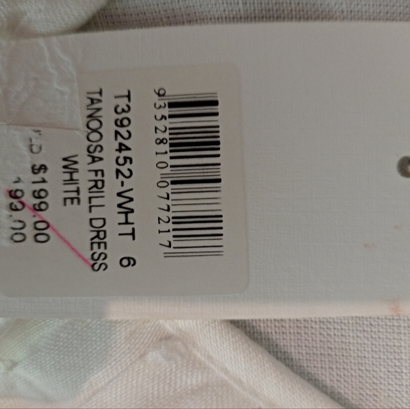 Tigerlily Tanoosa Mini dress in White size 6 - Picture 12 of 12